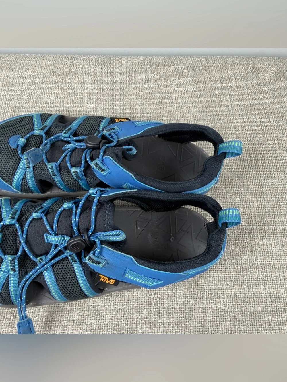 Teva Manatee Sandals Blue Black Closed Toe Sport Hiking Water Big Kid Size 6